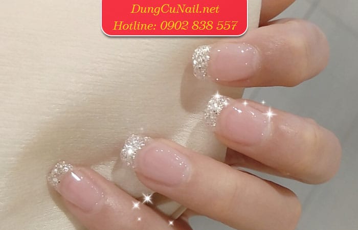 mẫu nail sơn thạch đính đá