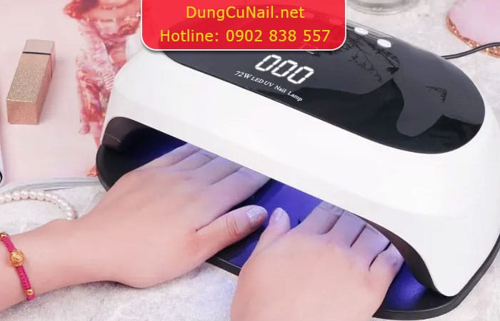 mua bộ dụng cụ làm nail ở đâu